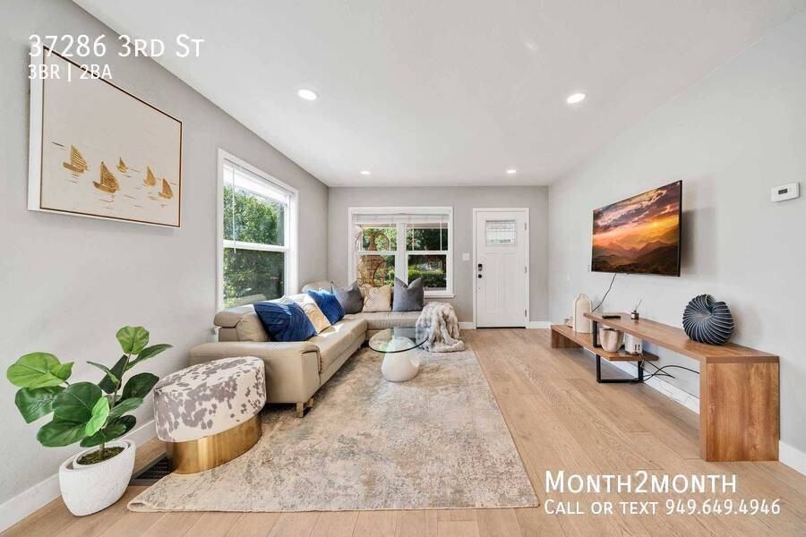 37286 3rd St - Photo 2 of 45