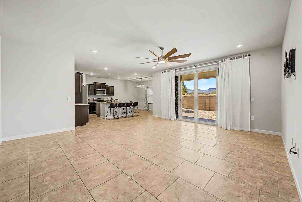 315 W Aberdeen St #1 - Photo 3 of 22