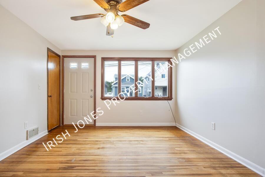 17 Houston St - Photo 2 of 15