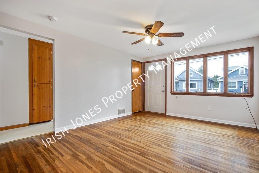 17 Houston St - Photo 4 of 15