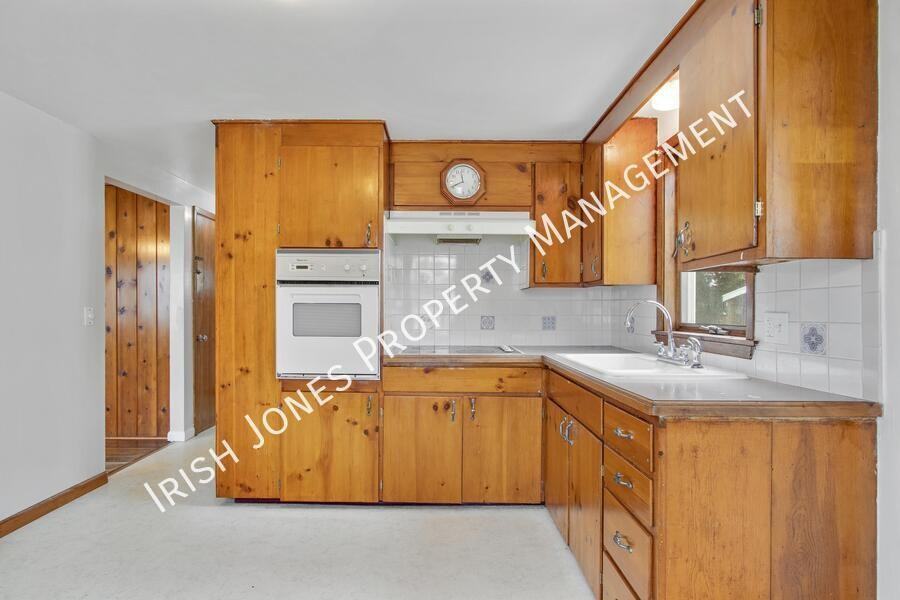17 Houston St - Photo 7 of 15