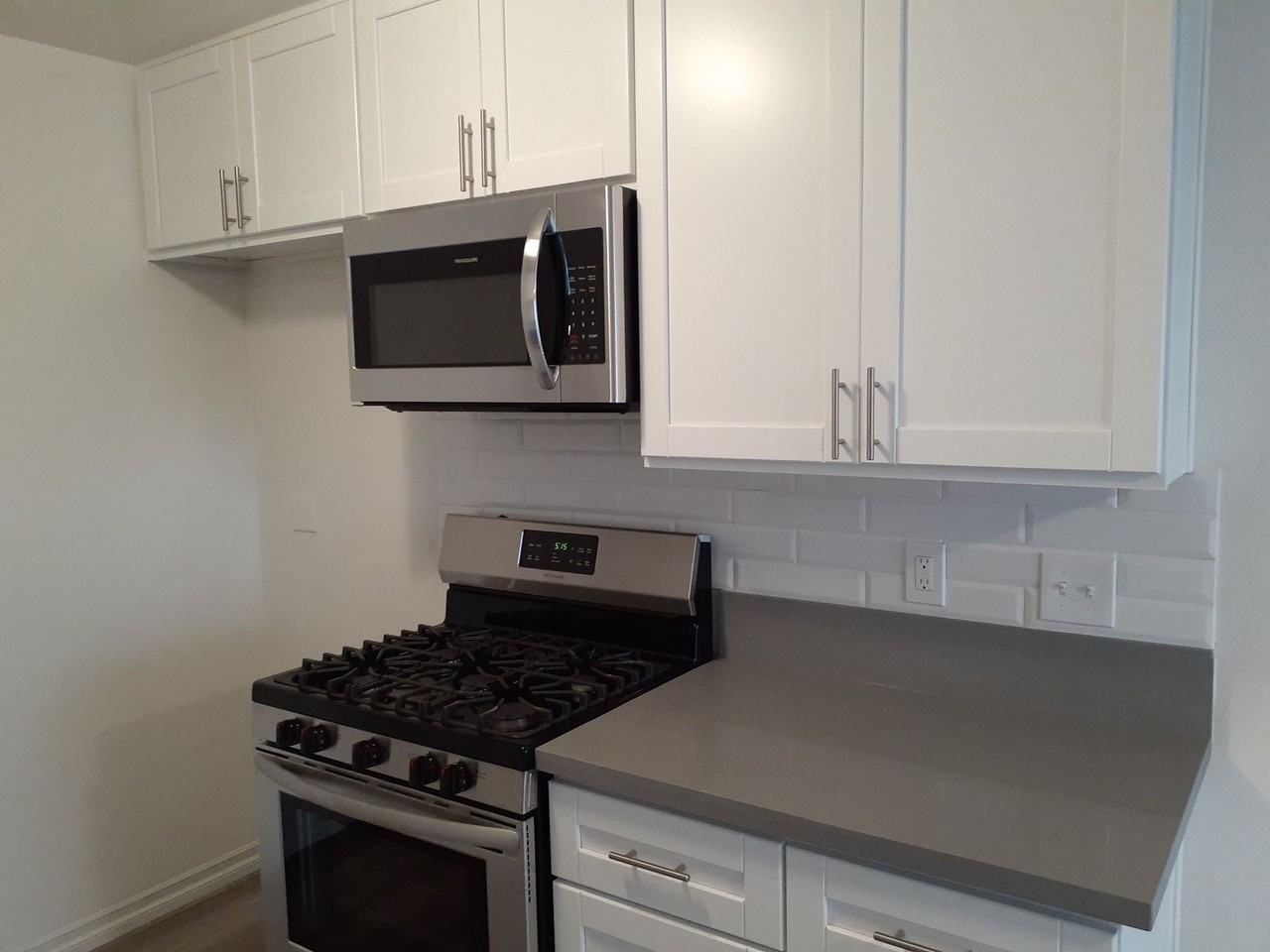 1801 Bedford Ln #1801A - Photo 5 of 16
