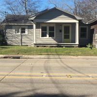 featured image of 413 Moss St #1