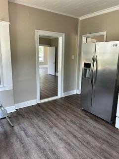 413 Moss St #1 - Photo 4 of 16