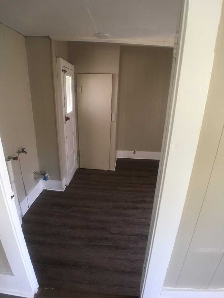413 Moss St #1 - Photo 7 of 16