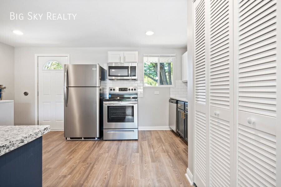 126 Town St #136C - Photo 4 of 23