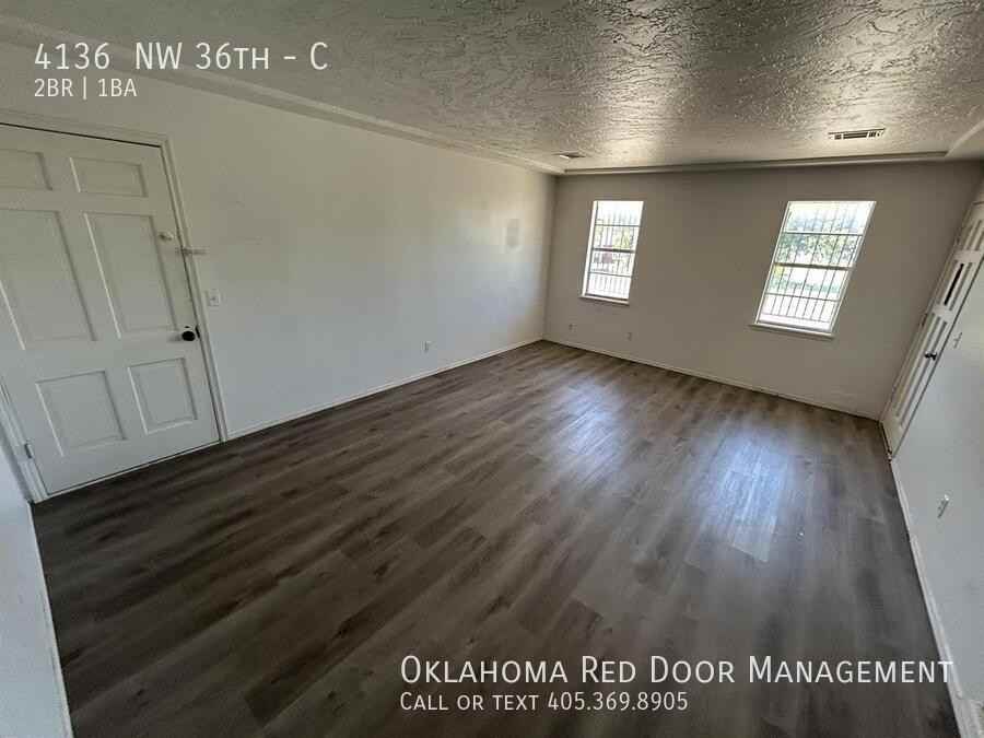 4136 Nw 36th St #C - Photo 5 of 7