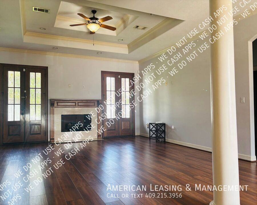 3520 Canyon Ln - Photo 2 of 11