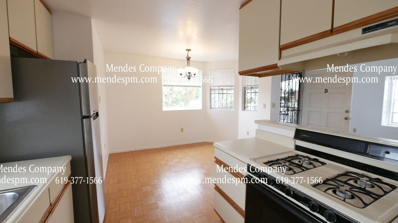4496 1/2 48th St #B - Photo 5 of 20