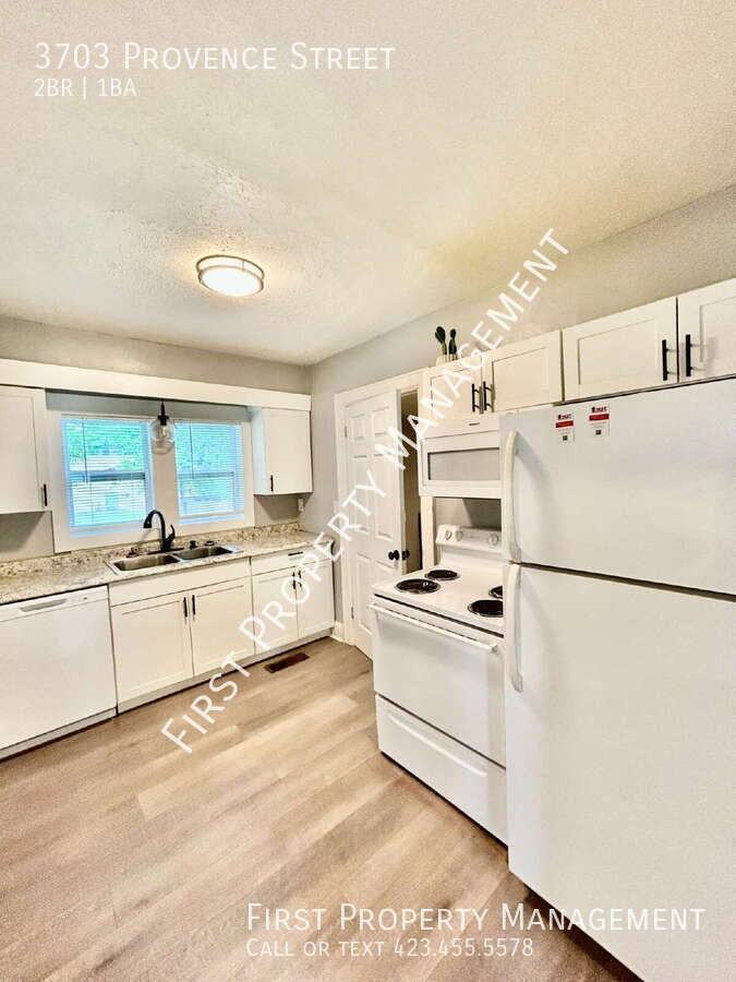 3703 Provence St - Photo 4 of 13