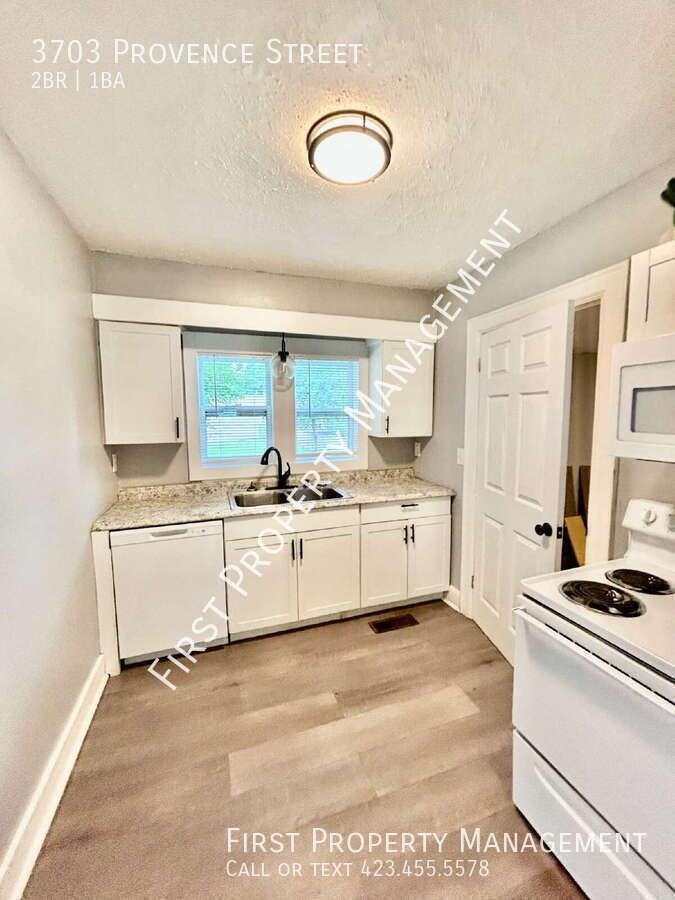 3703 Provence St - Photo 5 of 13