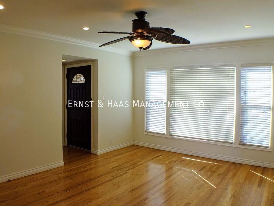 2953 Silva St - Photo 2 of 23