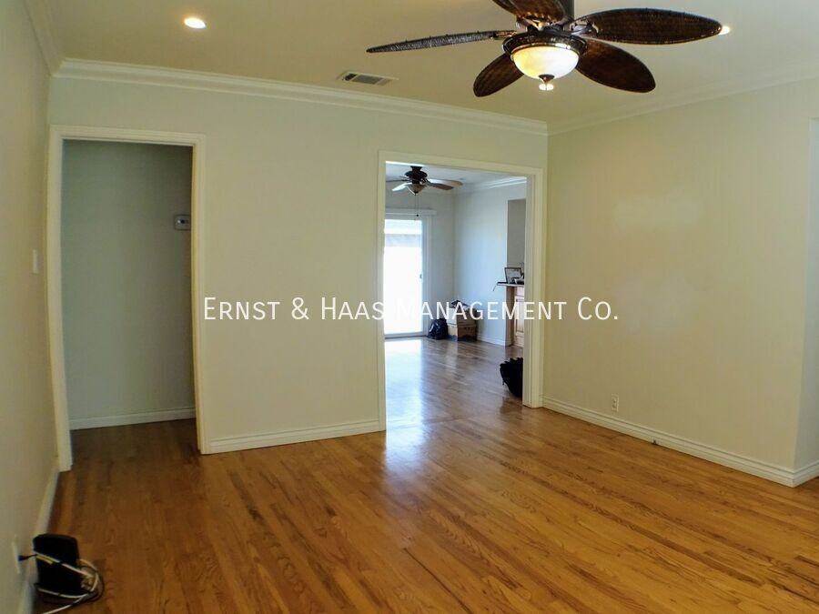 2953 Silva St - Photo 4 of 23