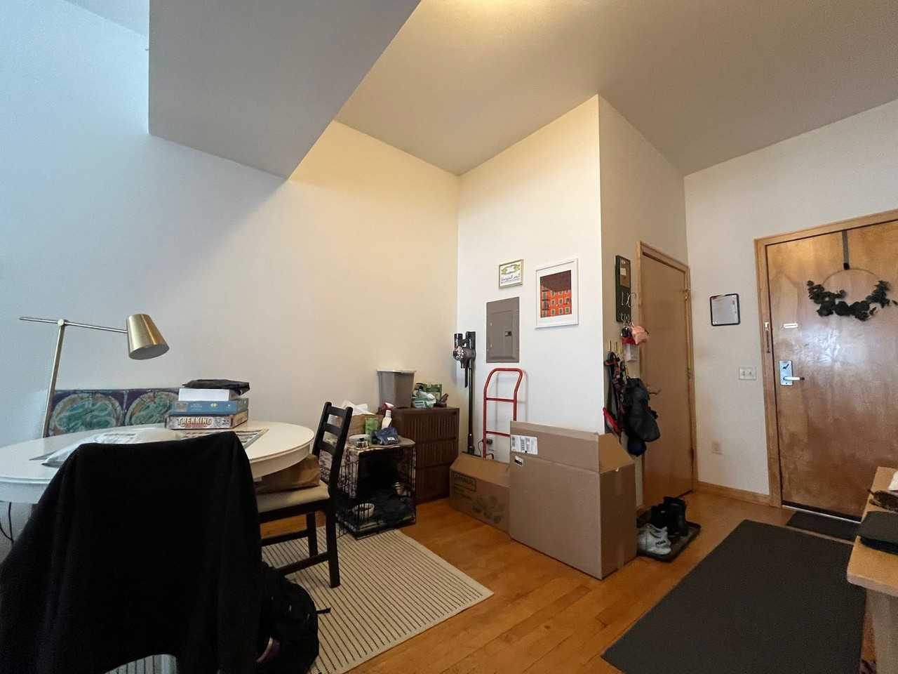 624 E. Ogden Ave - Photo 2 of 28