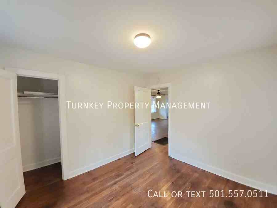 4608 Grand Ave - Photo 5 of 9