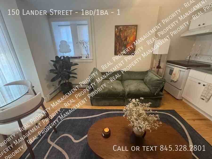 150 Lander Street - 1bd/1ba #1 - Photo 5 of 17