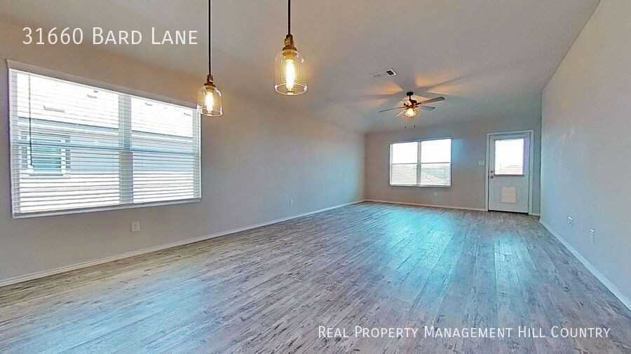 31660 Bard Ln - Photo 2 of 17