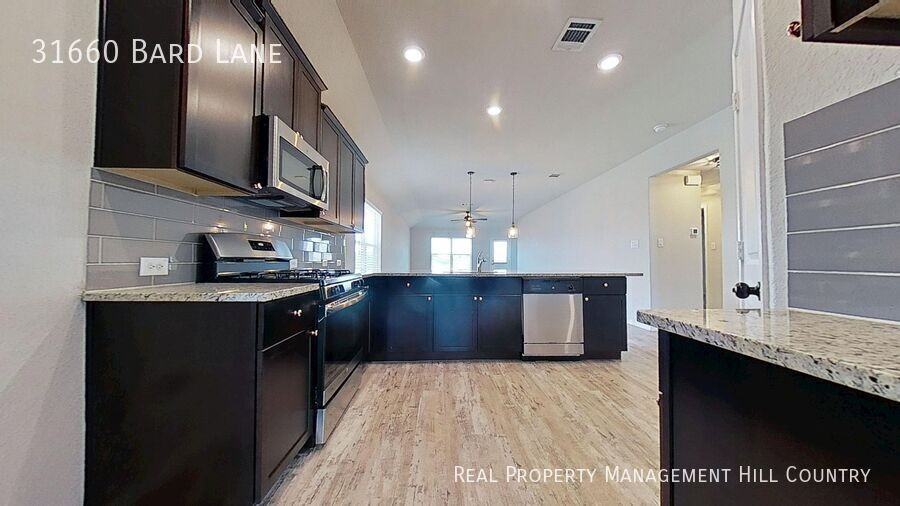 31660 Bard Ln - Photo 7 of 17