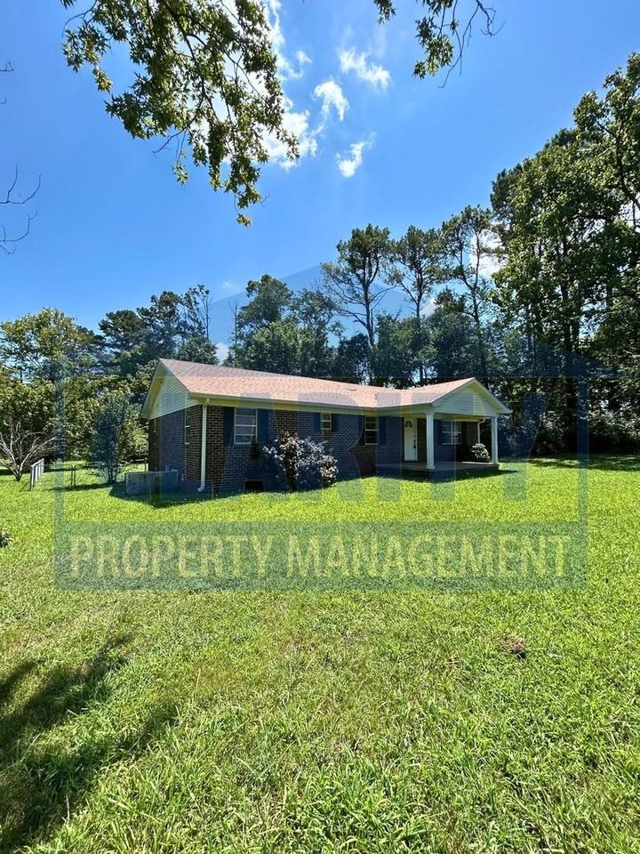 142 Byrd Rd Ne - Photo 2 of 26