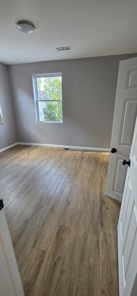 629 Dumbarton Ave - Photo 5 of 11