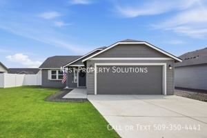 featured image of 207 N Paxson Dr