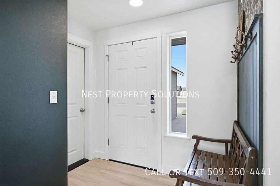 207 N Paxson Dr - Photo 5 of 24