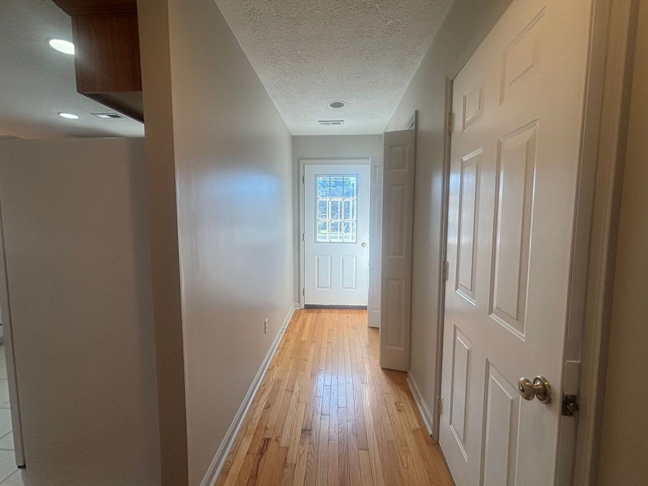 6818 Dunkard Rd - Photo 4 of 10