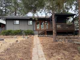 featured image of 1027 Nw 13th St