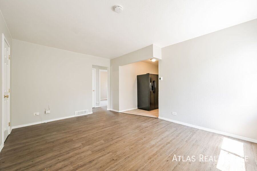 3450 Birch St - Photo 2 of 21