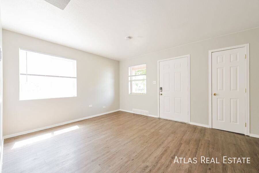 3450 Birch St - Photo 4 of 21