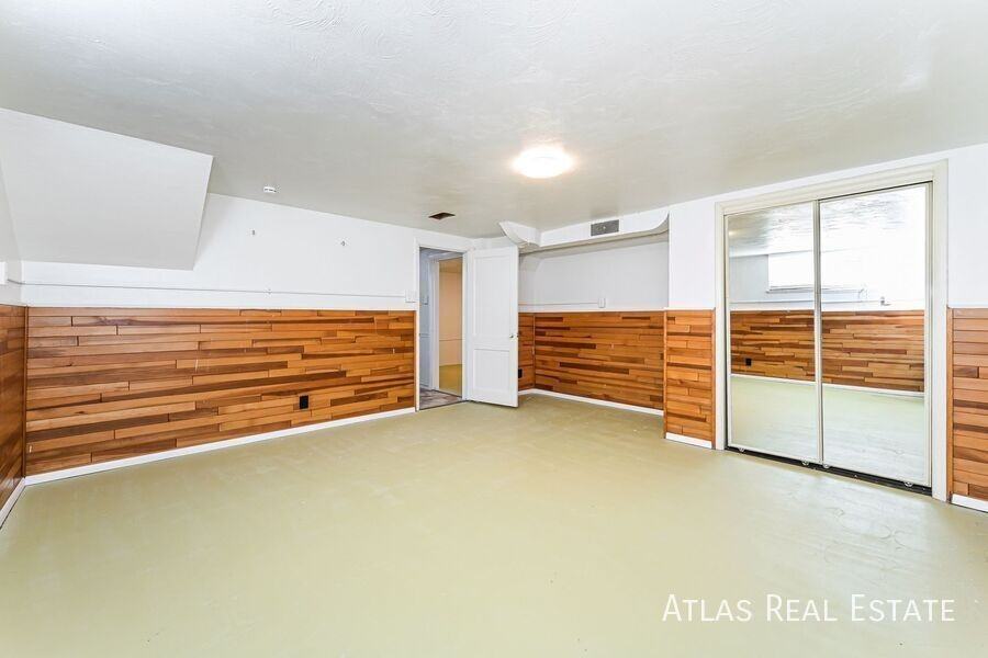 2110 Vance St - Photo 7 of 21