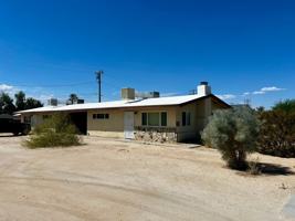 featured image of 6368 6368 - 6370 Tamarisk Ave.