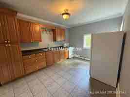 featured image of 23 Dillingham St #1