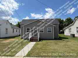 featured image of 105 S Bruffey St