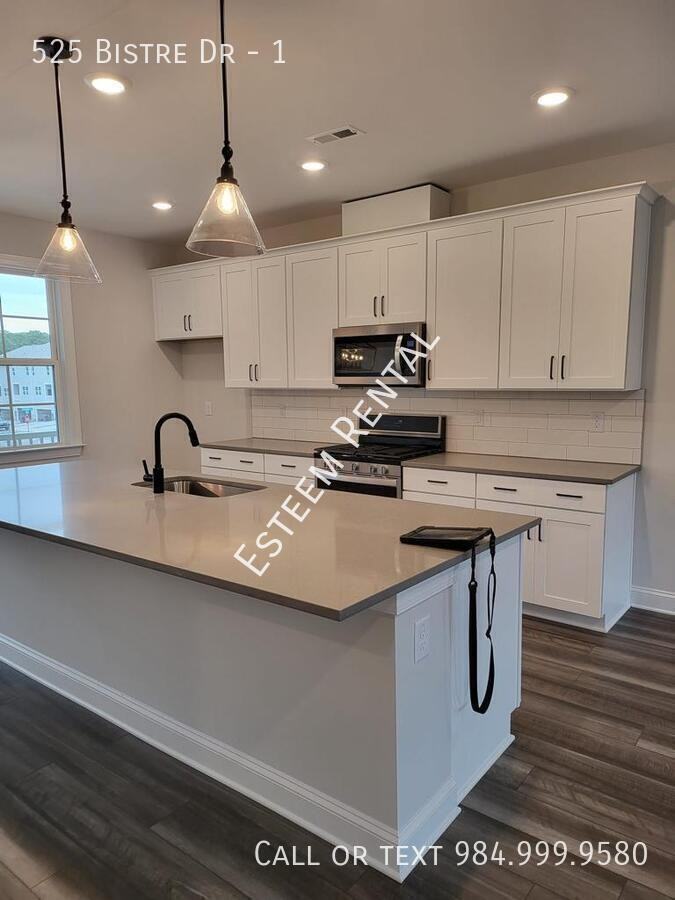 525 Bistre Dr #1 - Photo 7 of 27