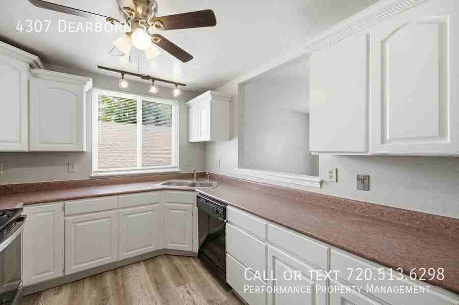 4307 Dearborn St - Photo 7 of 23