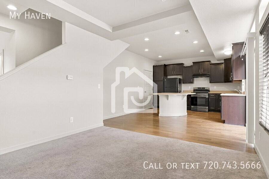 5178 Andes Way - Photo 4 of 24