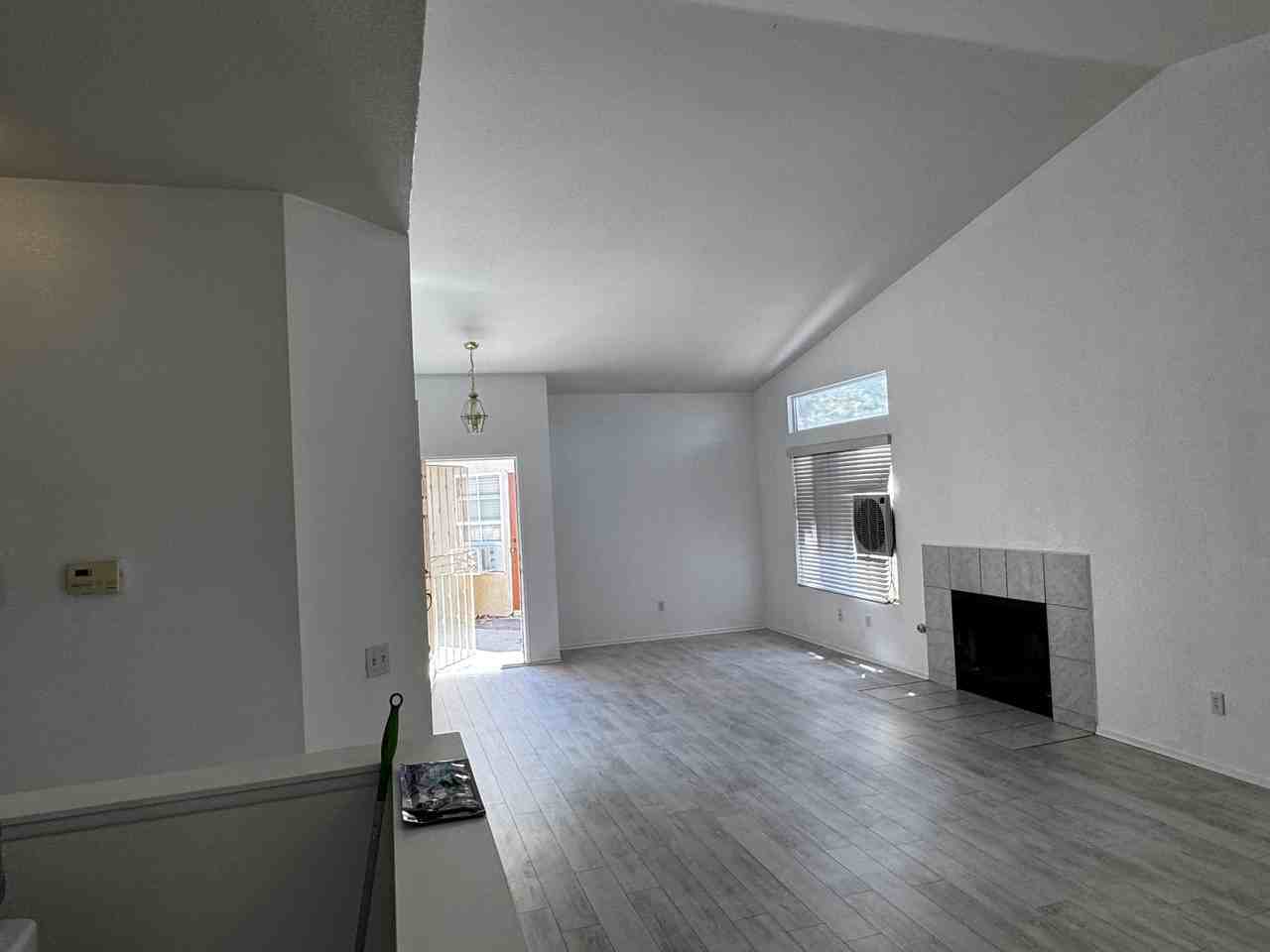 14724 Rockrose St #1 - Photo 3 of 20