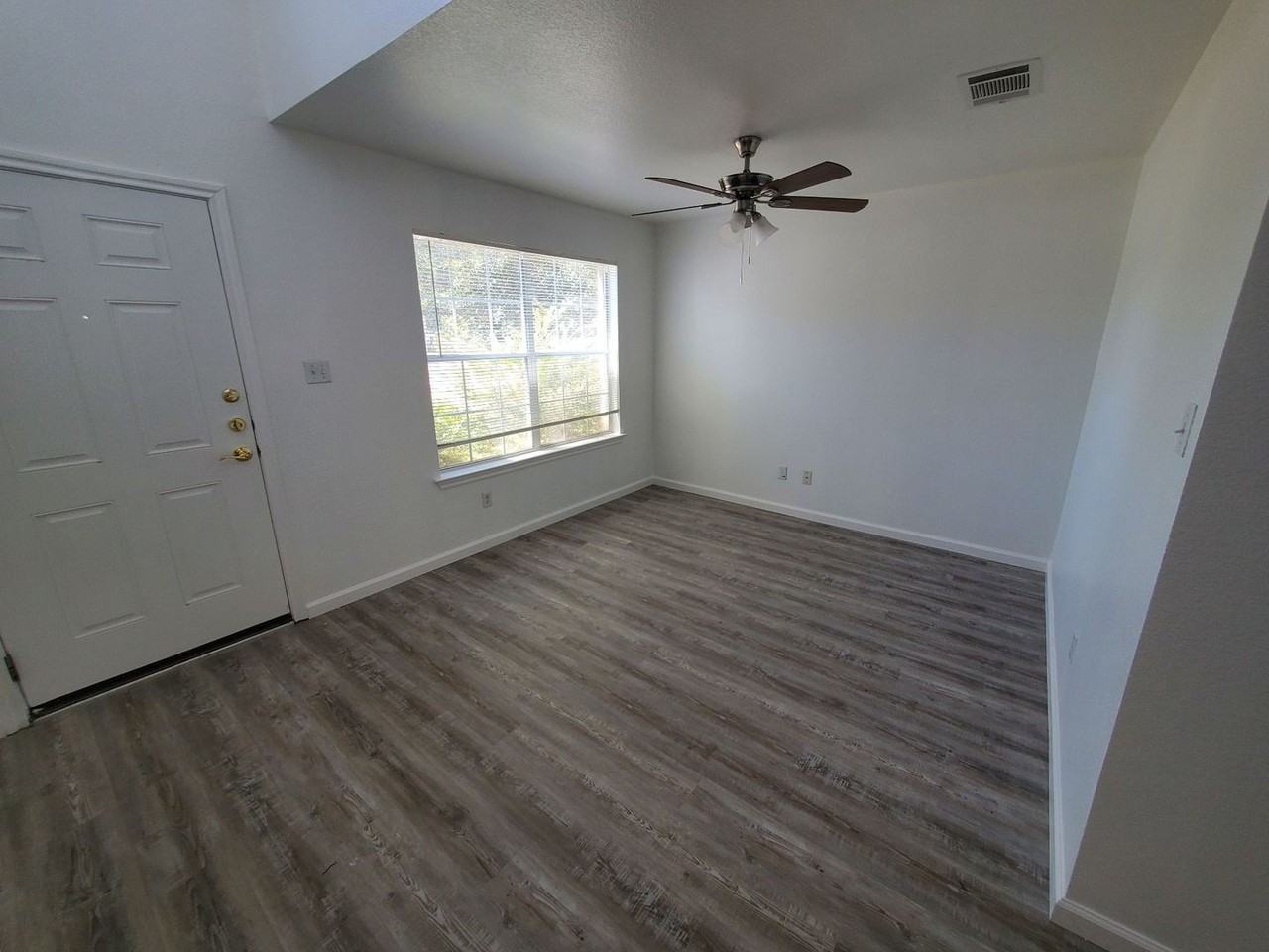 1014 Glen Meadow Cv - Photo 5 of 22