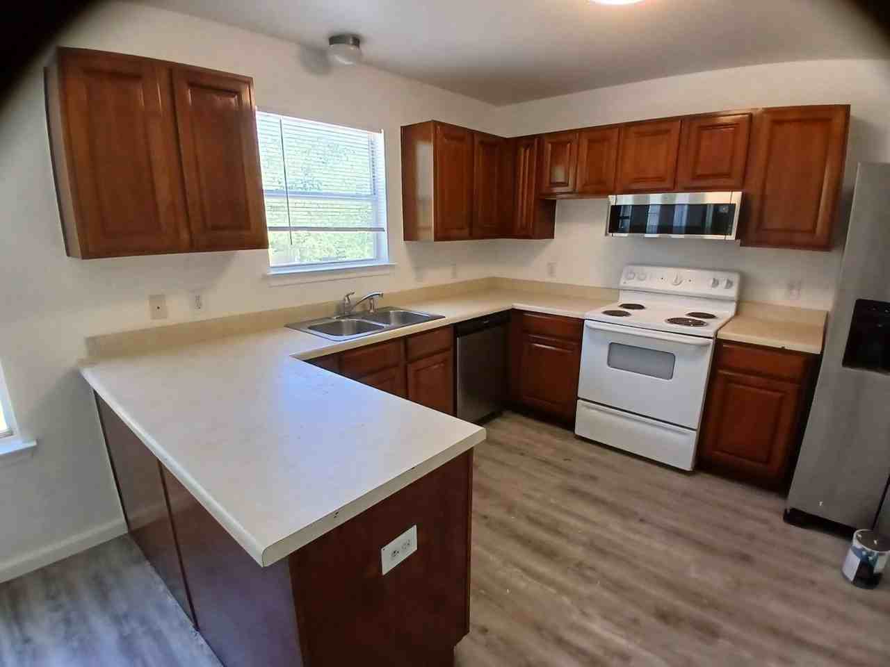 1014 Glen Meadow Cv - Photo 7 of 22