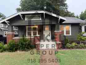 1525 S Dewey Ave - Photo 1 of 1