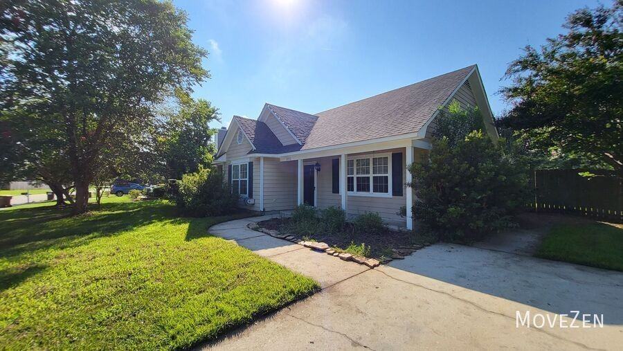 2406 Sapling Cir - Photo 7 of 31