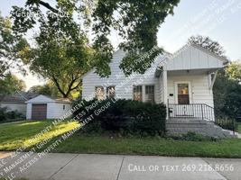 featured image of 4 Gunnison Ave Nw