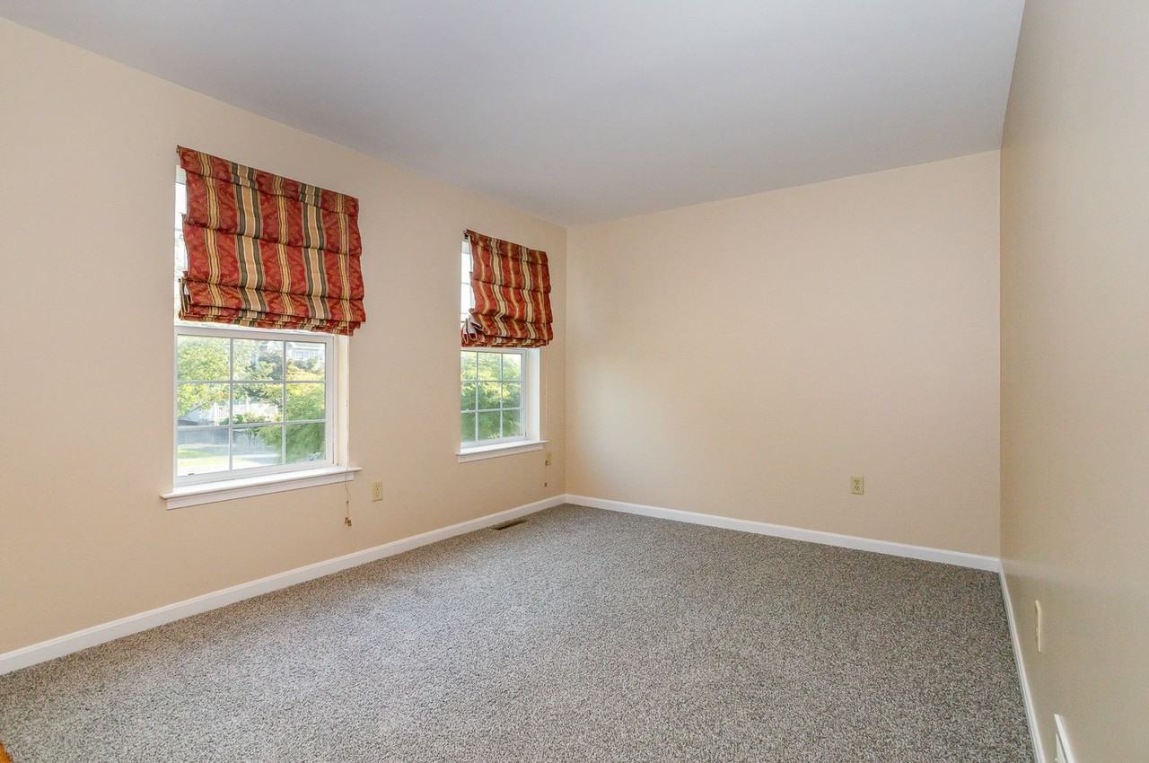 2332 Aspen Way - Photo 7 of 36