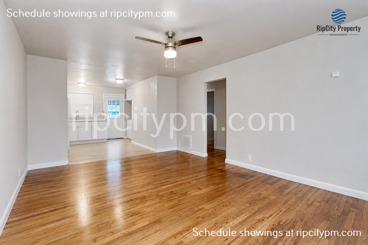 8044 Sw Oleson Rd - Photo 2 of 11