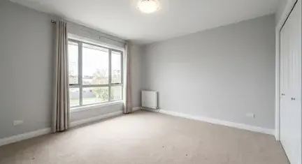 8008 Elam Rd - Photo 3 of 4