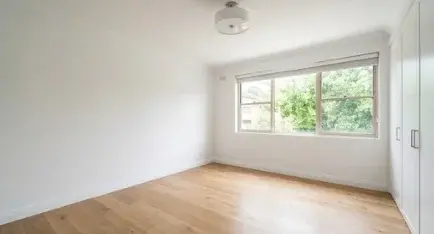 8 Asbury Pl - Photo 3 of 4