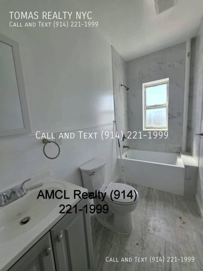 369 Warburton Ave, Unit #4A, Yonkers, NY 1070 #4A - Photo 3 of 20