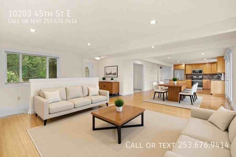 10203 45th St E - Photo 3 of 34