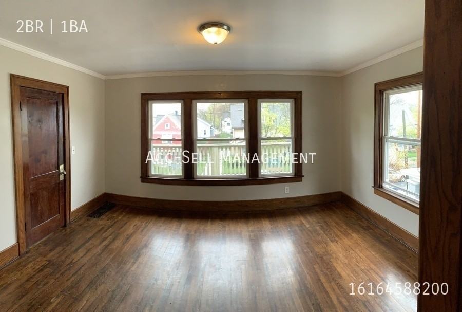 922 Martin Luther King Jr St Se #2 - Photo 6 of 10